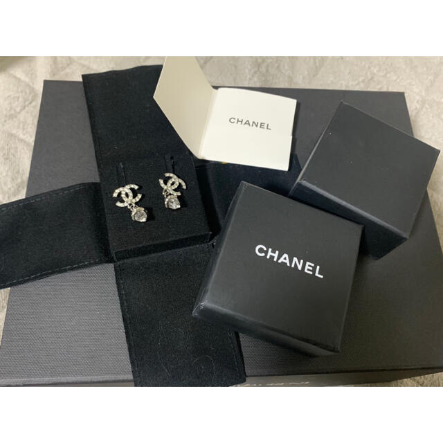 CHANEL ピアス