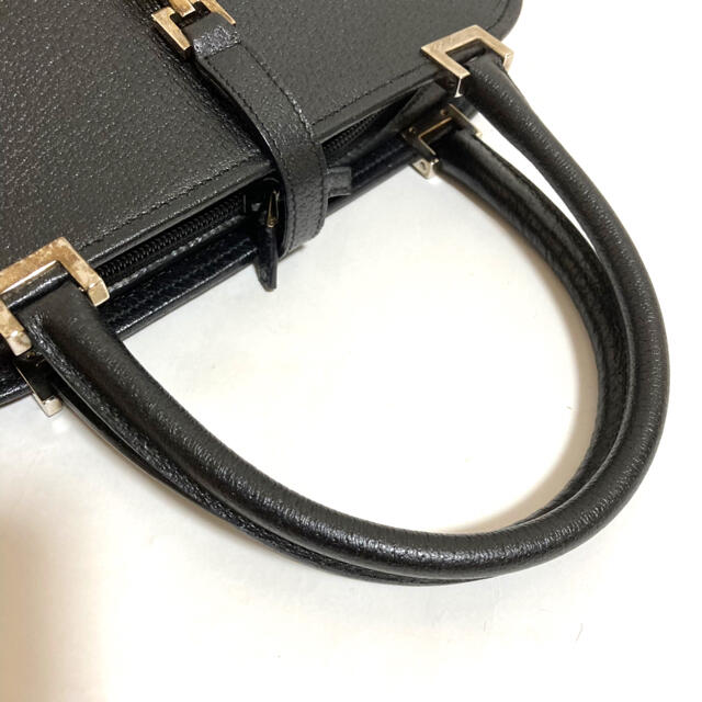 Gucci(グッチ)の【正規品】美品✨GUCCI/ハンドバッグ/グッチ レディースのバッグ(ハンドバッグ)の商品写真