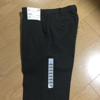 ユニクロ(UNIQLO)のメンズ 感動パンツ スラックス  新品(スラックス)