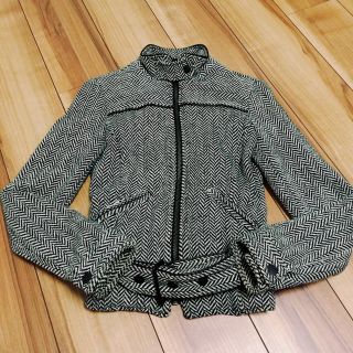 ザラ(ZARA)のZARA ショート丈コート モノトーン ブラック ホワイト ニット ブルゾン(ニットコート)