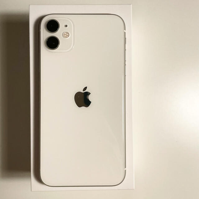 何でも揃う iPhone11 128GB ホワイト【画面割れ有】 -スマートフォン本体