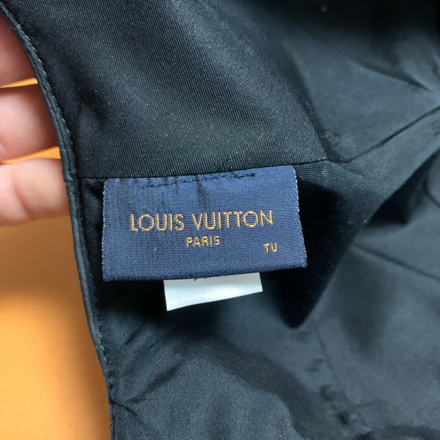 付属品完備　LOUIS VUITTON ルイヴィトン　モノグラム　キャップ