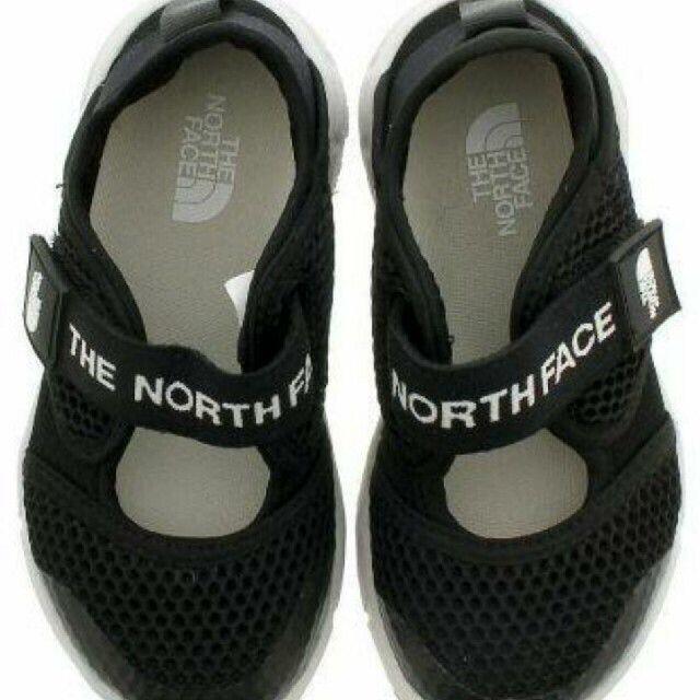 THE NORTH FACE(ザノースフェイス)の【サイズ：18㎝】THE NORTH FACEリバーホッパースニーカー キッズ/ベビー/マタニティのキッズ靴/シューズ(15cm~)(スニーカー)の商品写真