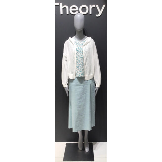 theory(セオリー)のTheory 20ss リネンミディ丈フレアスカート レディースのスカート(ひざ丈スカート)の商品写真