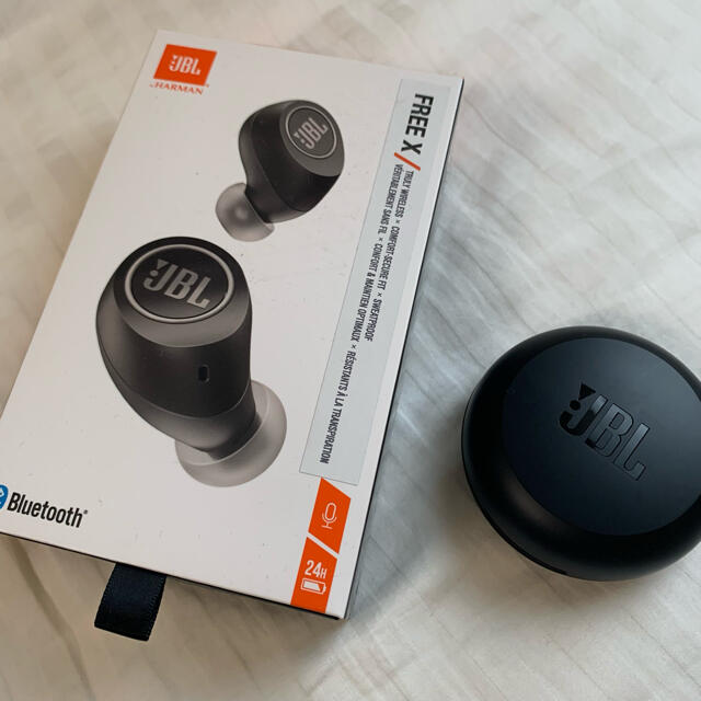 【未使用】JBL 完全ワイヤレスイヤホン定価¥10,868