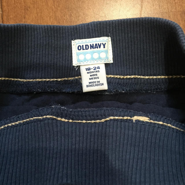 Old Navy(オールドネイビー)のオールドネイビー デニムスカート インナーパンツ付き 18〜24M 85㎝ キッズ/ベビー/マタニティのベビー服(~85cm)(スカート)の商品写真