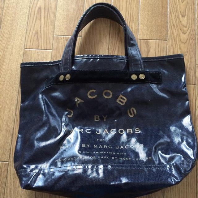 MARC BY MARC JACOBS(マークバイマークジェイコブス)のマークバイマークジェイコブスのトート レディースのバッグ(トートバッグ)の商品写真