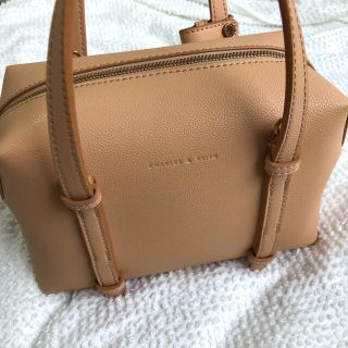 チャールズアンドキース(Charles and Keith)のCharles&Keith ショルダーバッグ(ショルダーバッグ)