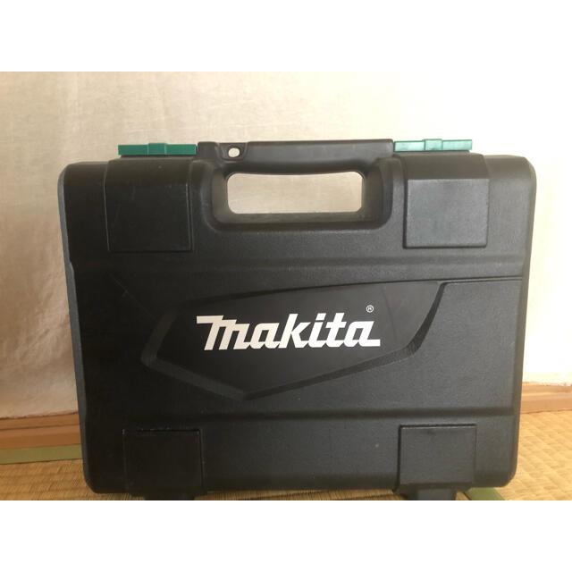 マキタ　インパクトドライバー　14.4v 充電器　バッテリーセット 2