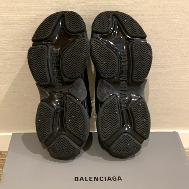 Balenciaga(バレンシアガ)のBALENCIAGA triples 38 クリアソール　正規品　 レディースの靴/シューズ(スニーカー)の商品写真