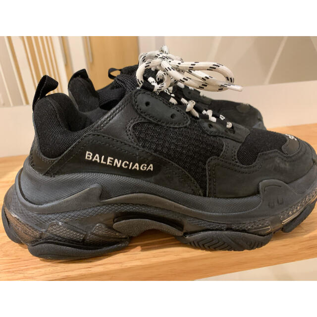 Balenciaga(バレンシアガ)のBALENCIAGA triples 38 クリアソール　正規品　 レディースの靴/シューズ(スニーカー)の商品写真