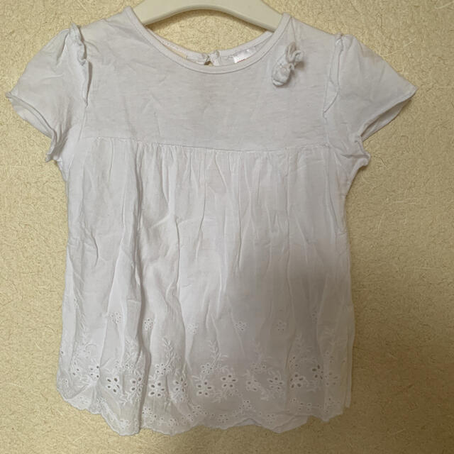 ZARA(ザラ)のZARA baby 裾レーストップス キッズ/ベビー/マタニティのキッズ服女の子用(90cm~)(Tシャツ/カットソー)の商品写真