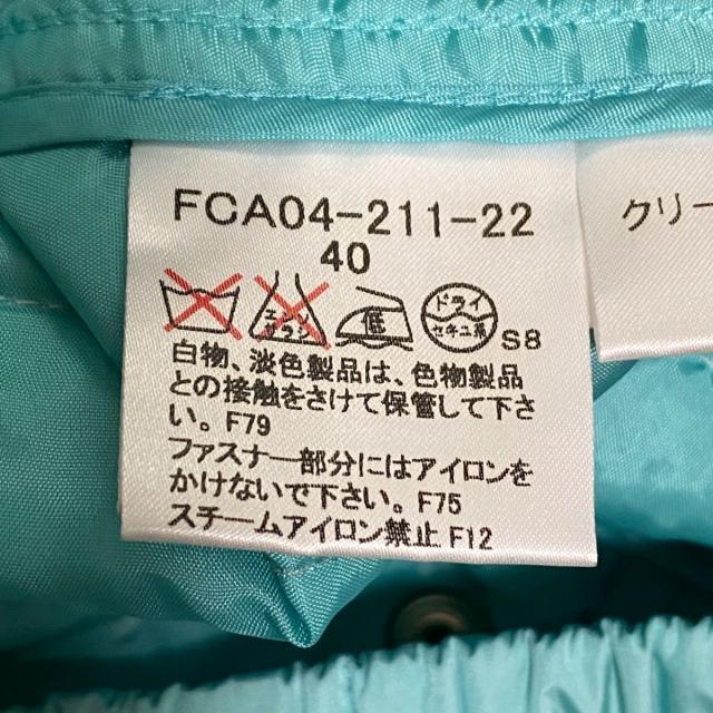 BURBERRY(バーバリー)のバーバリーロンドン ダウンベスト 40 L - レディースのジャケット/アウター(ダウンベスト)の商品写真