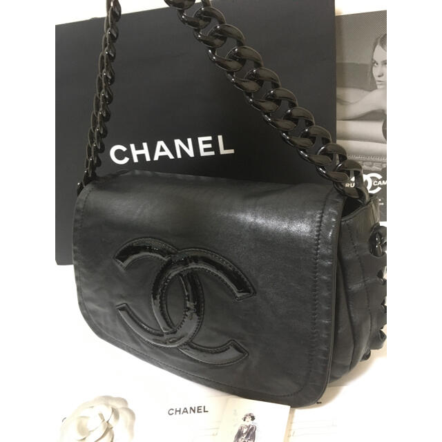 CHANEL(シャネル)の美品★ シャネル デカココ プラチェーンショルダーバッグ  正規品 レディースのバッグ(ショルダーバッグ)の商品写真