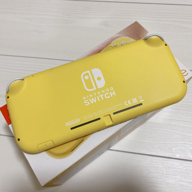 Nintendo Switch Lite イエロー 2