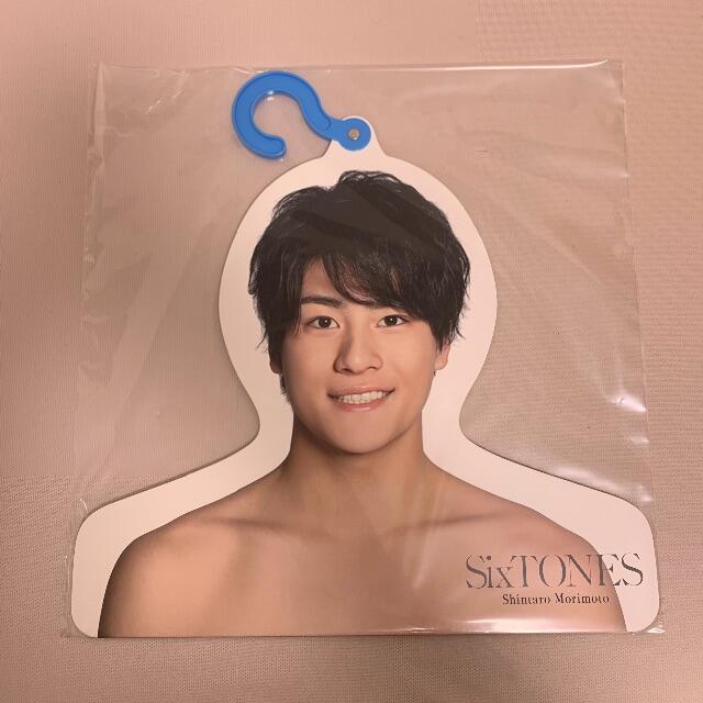 Johnny&#39;s - 森本慎太郎　フォトハンガー　エロハン SixTONES 森本慎太郎 エロハンガー - メルカリ