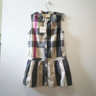 バーバリー Burberry 子供 ワンピース 女の子 の通販 2 000点以上 バーバリーのキッズ ベビー マタニティを買うならラクマ バーバリー Burberry 子供 ワンピース 女の子 の通販 2 000点以上 バーバリーのキッズ ベビー マタニティを買うならラクマ