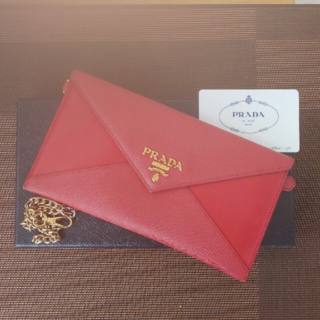 PRADA(プラダ)の即購入OK様専用。PRADA財布 レディースのファッション小物(財布)の商品写真