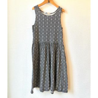 エイチアンドエム(H&M)のH&M 女の子150サイズ　ワンピース(ワンピース)