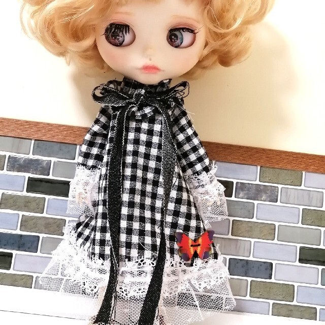 sold outリカちゃん服 ブライスアウトフィット人形