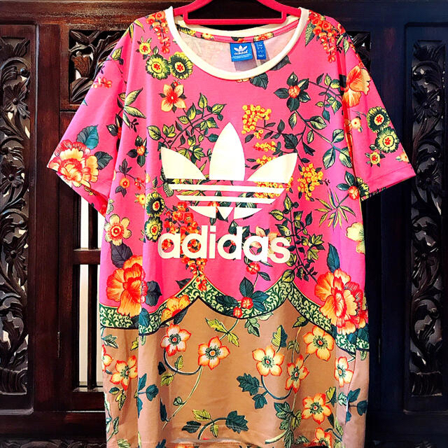 ジャージ adidas Tシャツ 花柄 タンクトップ ブルー 青の通販 by ...