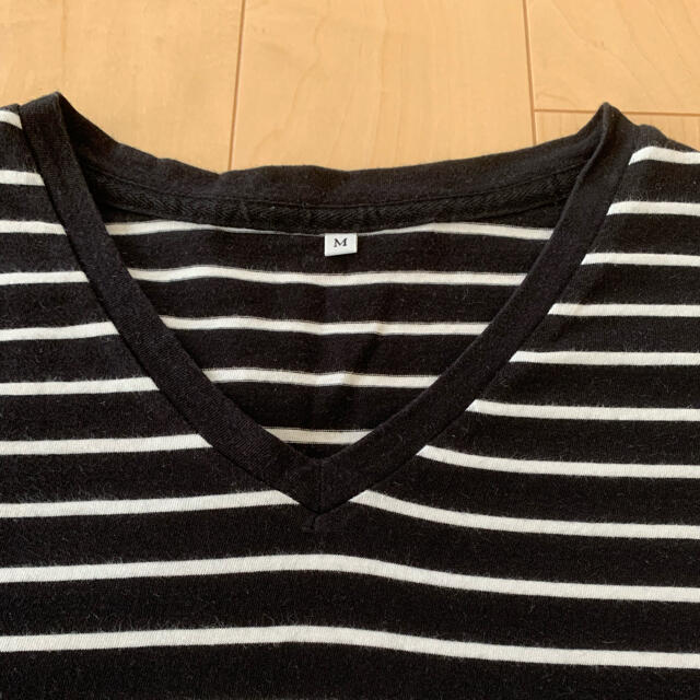 しまむら(シマムラ)のしまむら Tシャツ Vネック ボーダー２枚セット Mサイズ レディースのトップス(Tシャツ(半袖/袖なし))の商品写真