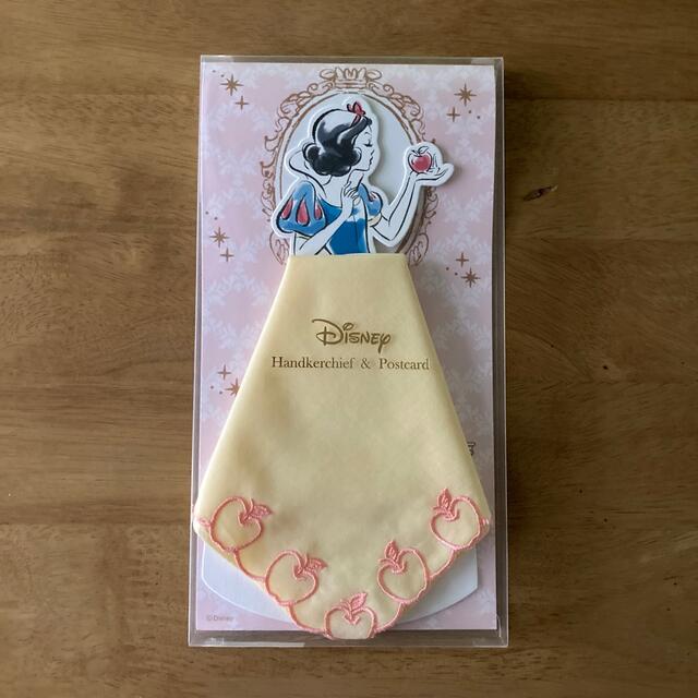 Disney(ディズニー)のディズニー　ハンカチーフ レディースのファッション小物(ハンカチ)の商品写真