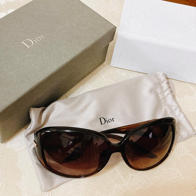 サングラス/メガネ定価39900 クリスチャンディオール Dior サングラス 箱・袋・説明書付き