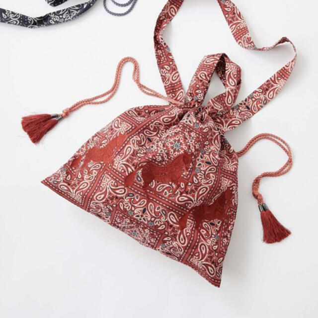 ear PAPILLONNER(イアパピヨネ)のイアパピヨネ　ホース刺繍　未使用　バッグ レディースのバッグ(トートバッグ)の商品写真