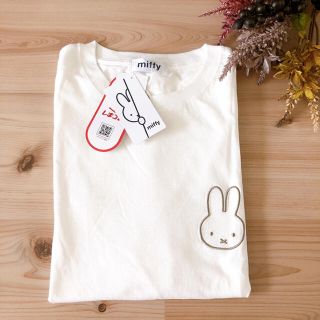 新品 ミッフィー Tシャツ 半袖Tシャツ 刺繍 LL(Tシャツ(半袖/袖なし))