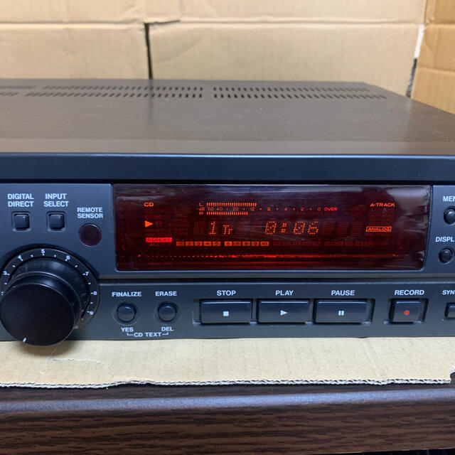 【値下げ中】TASCAM CD-RW750 楽器のレコーディング/PA機器(その他)の商品写真