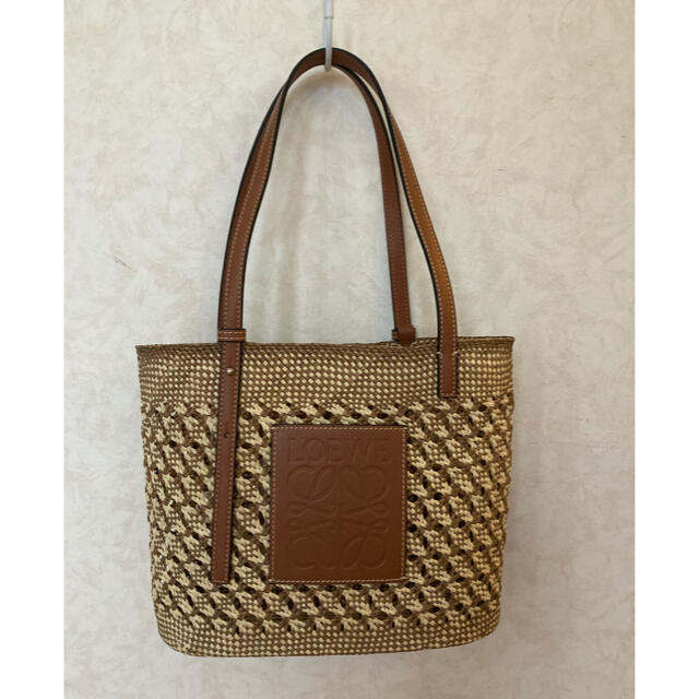 品多く LOEWE - ロエベ スクエアトート カゴバッグ 蜂の巣編み かご