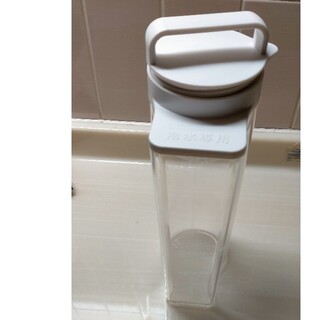 ムジルシリョウヒン(MUJI (無印良品))の無印良品　アクリル冷水筒　冷水専用約２Ｌ(容器)