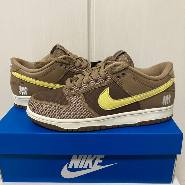 NIKE(ナイキ)の新品 UNDEFEATED × NIKE DUNK LOW SP 27cm メンズの靴/シューズ(スニーカー)の商品写真