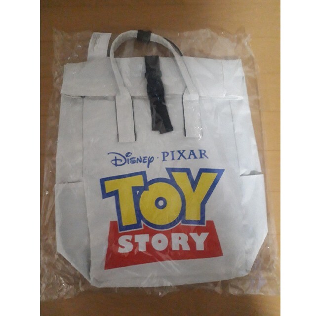 Disney(ディズニー)のTOYSTORY 新品2WAY トートリュック　アミューズメント　DISNEY レディースのバッグ(リュック/バックパック)の商品写真