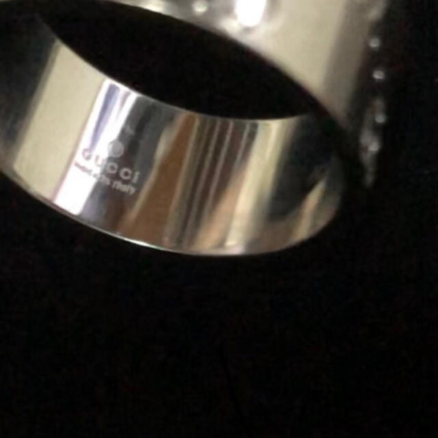 Gucci(グッチ)のグッチ　リング　ホワイトゴールド メンズのアクセサリー(リング(指輪))の商品写真