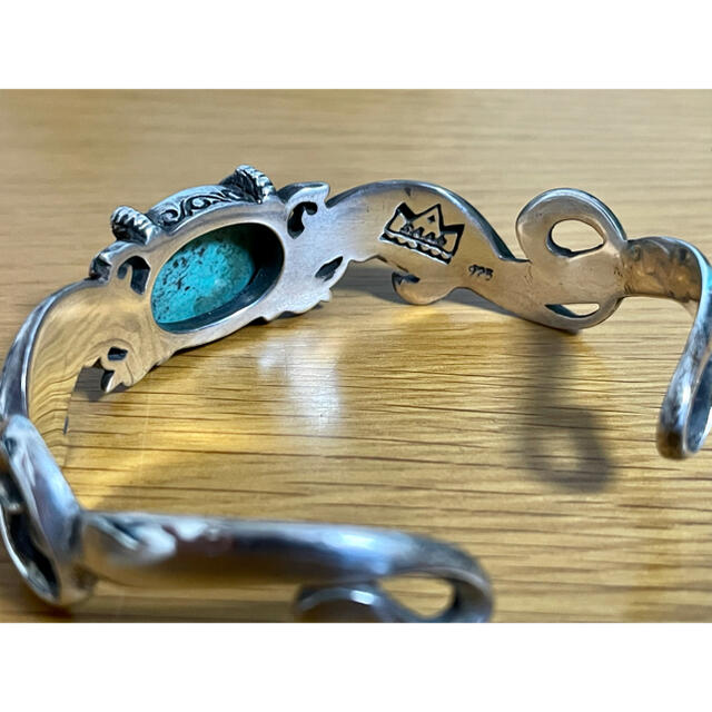 SAAD 大型ターコイズ付き バングル