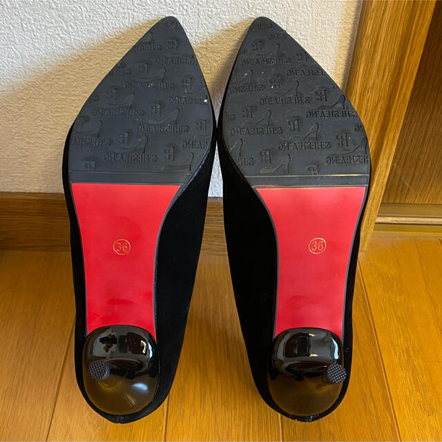 【新品・未使用】スエードパンプス 黒 レディースの靴/シューズ(ハイヒール/パンプス)の商品写真