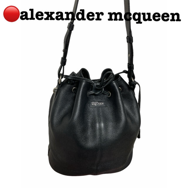 Alexander McQueen(アレキサンダーマックイーン)の【美品】アレクサンダーマックイーン　ショルダーバッグ　レザー　巾着バッグ　正規品 レディースのバッグ(ショルダーバッグ)の商品写真