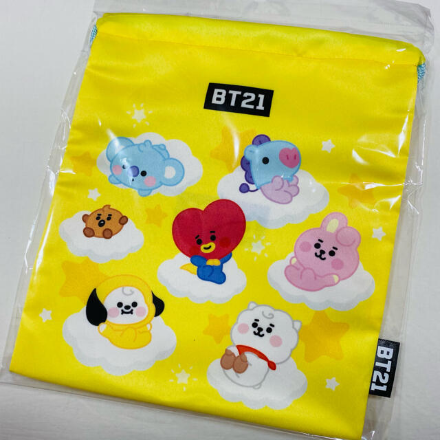 防弾少年団(BTS)(ボウダンショウネンダン)の新品　BT21 巾着　ポーチ レディースのファッション小物(ポーチ)の商品写真