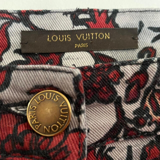 LOUIS VUITTON(ルイヴィトン)のおたちび様専用🌟美品✨ルイヴィトン　フラワーデザイン　ロゴ　パンツ　34 XS  レディースのパンツ(スキニーパンツ)の商品写真