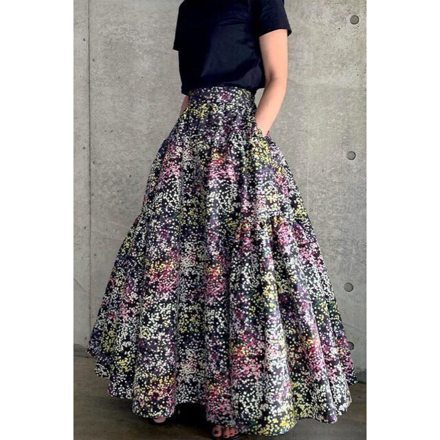SHE Tokyo Michelle flower スカート 34-