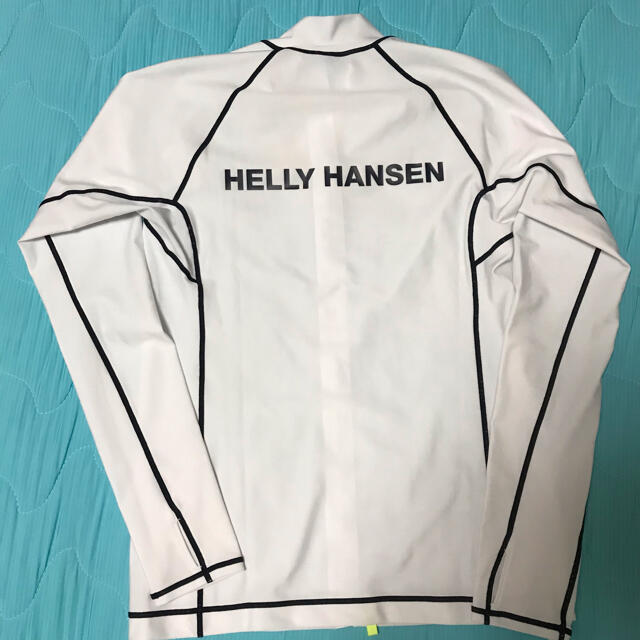 HELLY HANSEN(ヘリーハンセン)の新品未使用　ラッシュガード　ヘリーハンセン  M メンズの水着/浴衣(水着)の商品写真