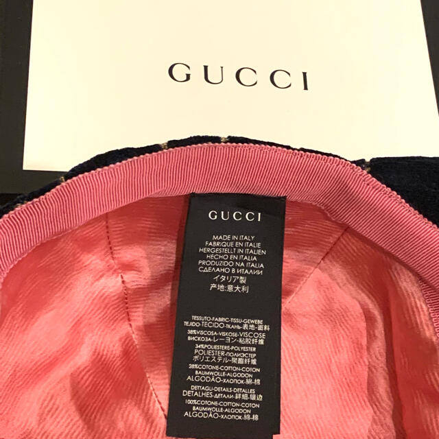 Gucci(グッチ)のGUCCI ベルベット ベロア　キャップ　ネイビー　美品　正規品 メンズの帽子(キャップ)の商品写真