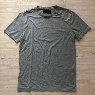 ザラ(ZARA)のZARA Tシャツ グレー　スーパースリムフィット(Tシャツ/カットソー(半袖/袖なし))