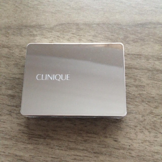 CLINIQUE(クリニーク)のクリニーク アイシャドウ コスメ/美容のベースメイク/化粧品(アイシャドウ)の商品写真