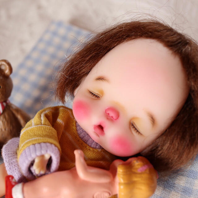 オビツ11 創作人形　Ooak doll  粘土ドール　本体 ハンドメイドのぬいぐるみ/人形(人形)の商品写真