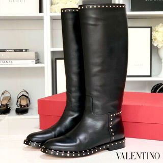 ヴァレンティノ(VALENTINO)の2600 ヴァレンティノ ロックスタッズ レザー ロングブーツ 黒(ブーツ)