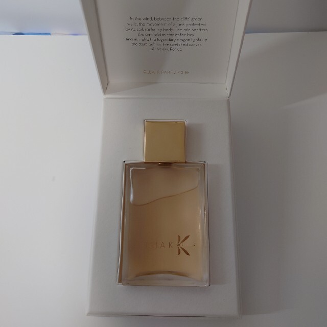 ハロン湾の雨 ELLA K 新品 10290円引き www.gold-and-wood.com