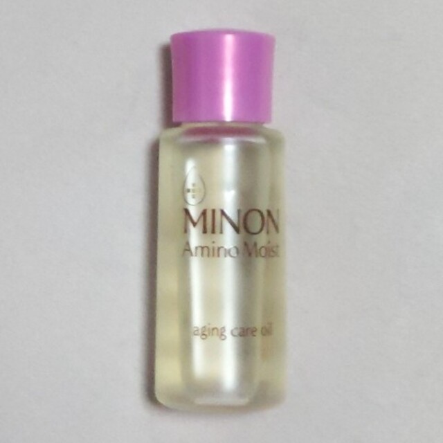 MINON(ミノン)のアミノモイスト エイジングケア オイル / 本体 / 20ml コスメ/美容のスキンケア/基礎化粧品(美容液)の商品写真